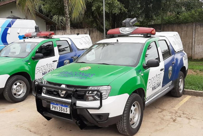 Homem é preso por estapear e ameaçar irmã com faca no Terra Nova