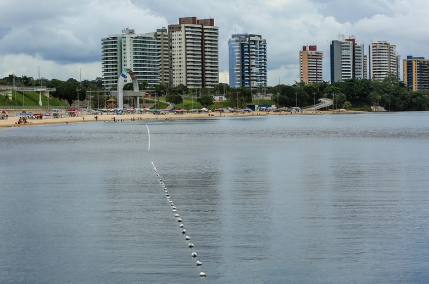 CMM derruba veto e aprova faixa exclusiva para esportes no Rio Negro