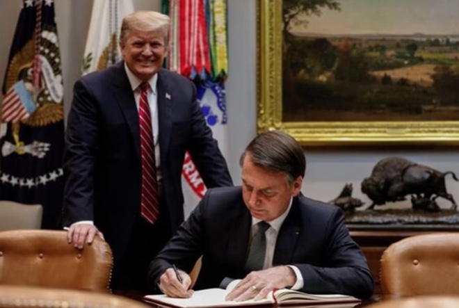 Itamaraty convoca representante dos EUA após fala de Trump sobre Bolsonaro