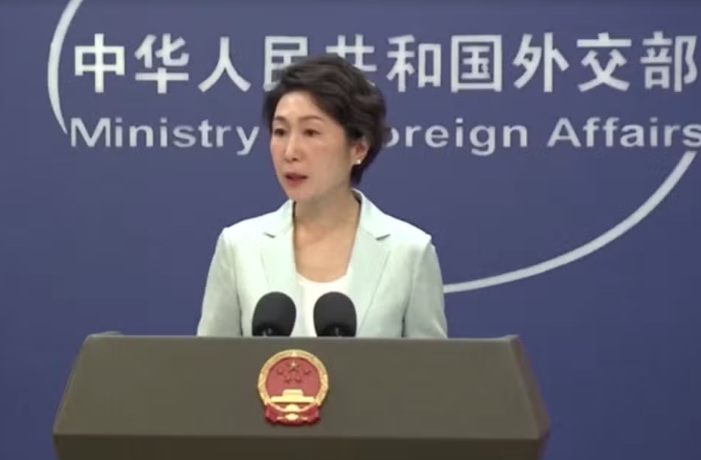 China reage ao tarifaço de Trump e defende soberania do Brasil