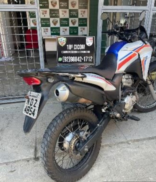 Foragido é recapturado enquanto 'passeava' de moto na Av. Max Teixeira