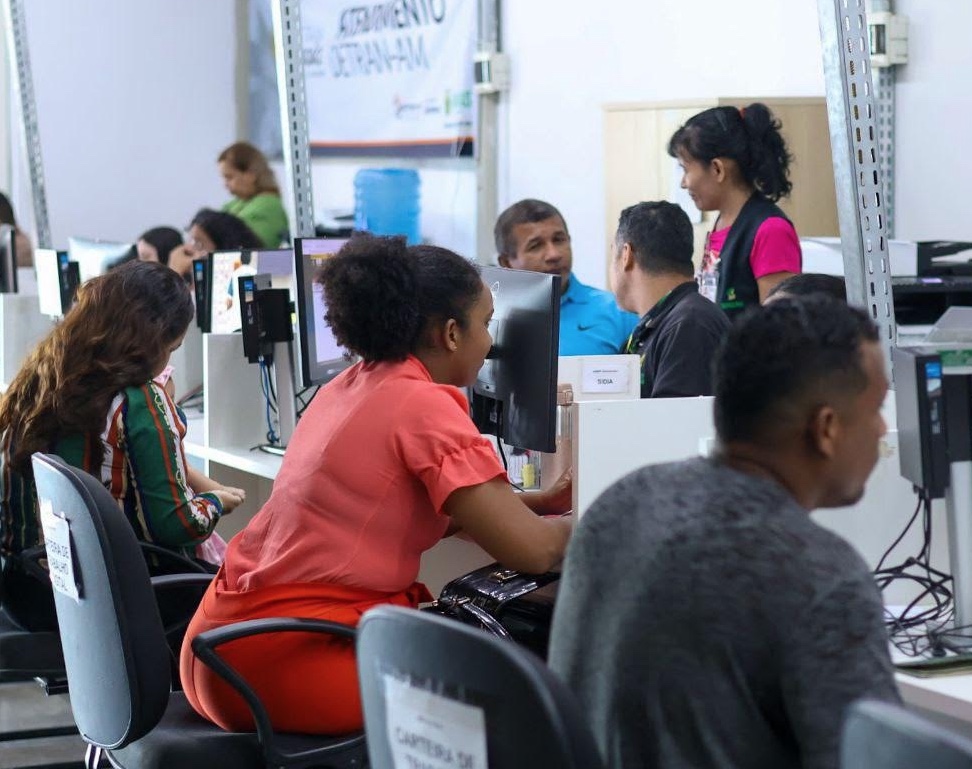 Sine Amazonas divulga 122 vagas de emprego para esta quinta-feira