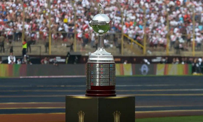 Estádio Monumental de Lima sediará final da Libertadores 