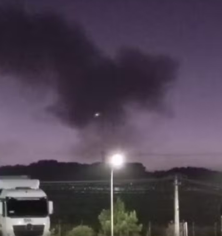 Explosão em fábrica deixa 7 desaparecidos e 8 feridos no Paraná