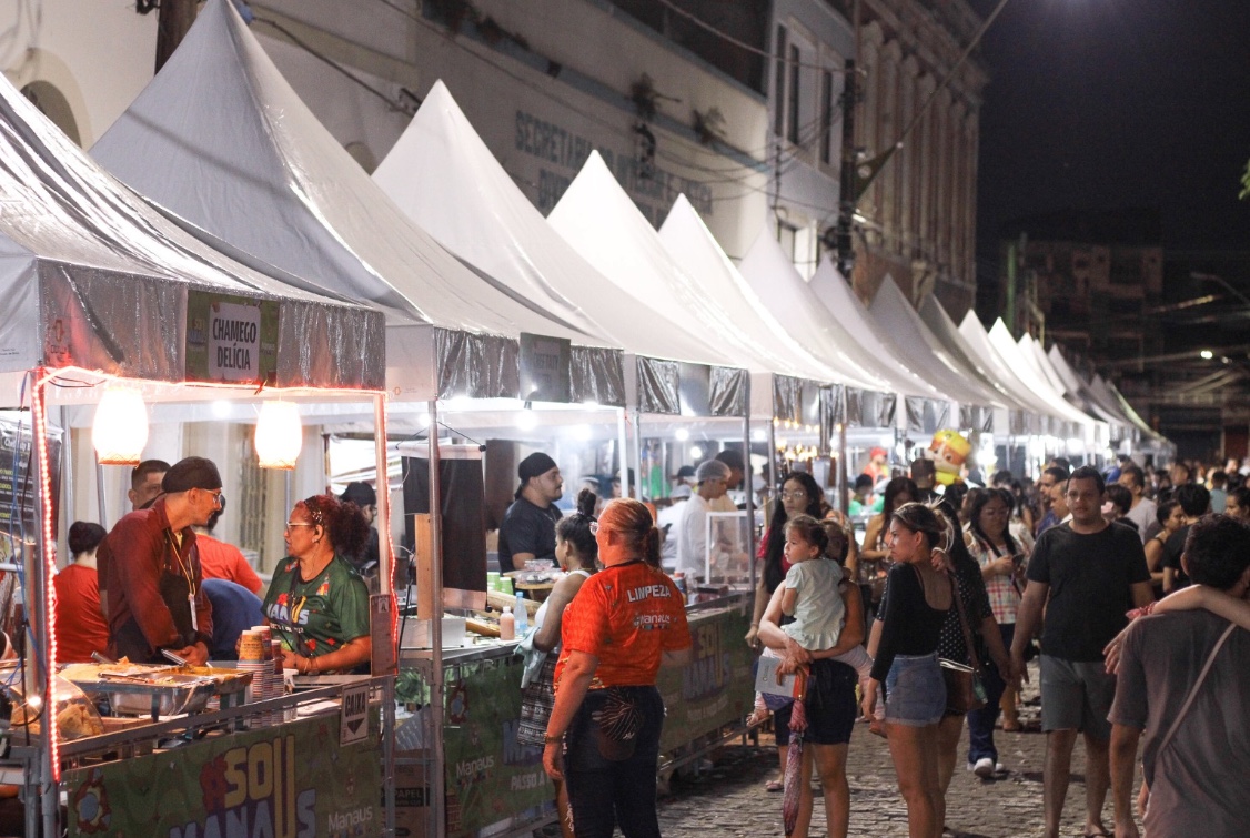 Prefeitura abre inscrições para barracas e food trucks no 'Sou Manaus 2025'