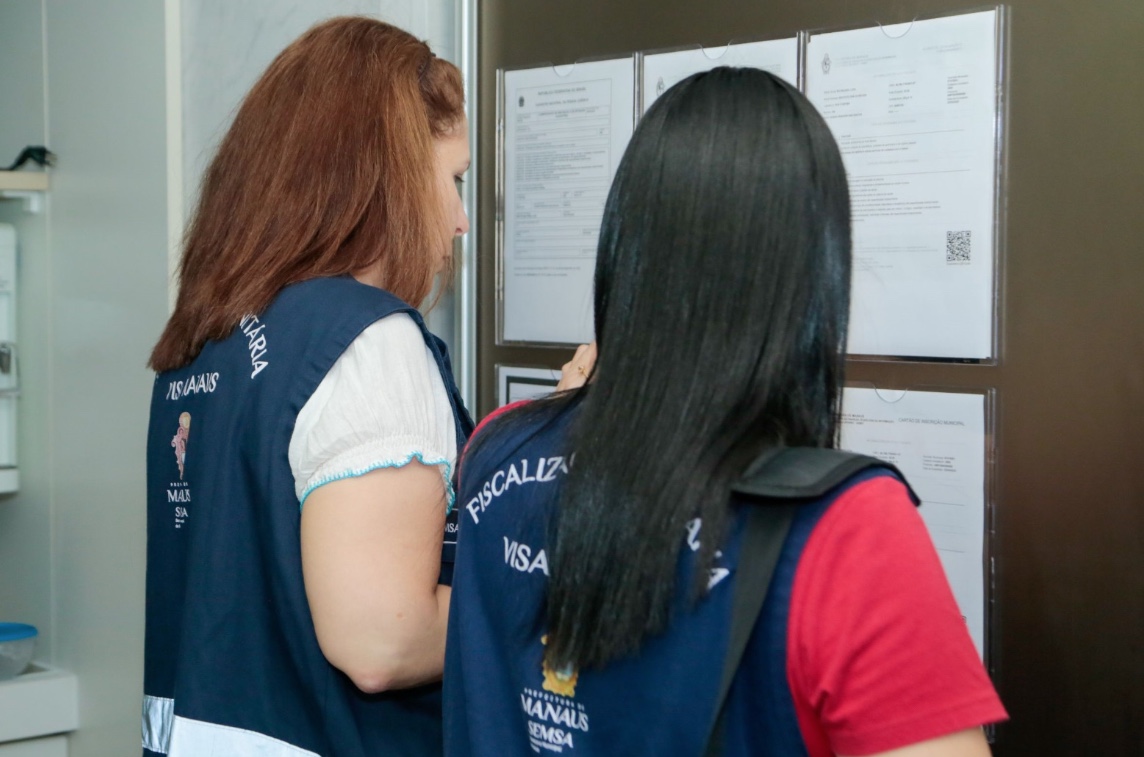 Prefeitura de Manaus nomeia 13 novos profissionais da saúde