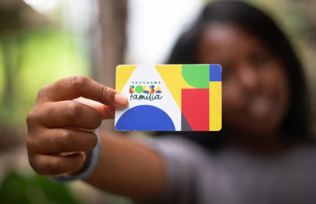 Caixa paga Bolsa Família a beneficiários com NIS de final 3