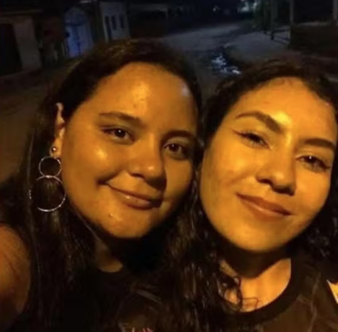 Mãe e madrasta suspeitas de matar criança tentaram simular queda para ocultar crime