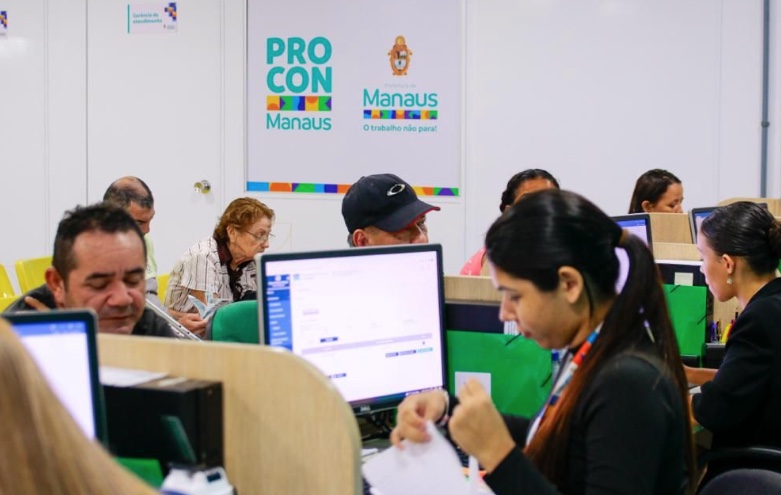 Procon leva atendimento e negociação de dívidas a bairro de Manaus