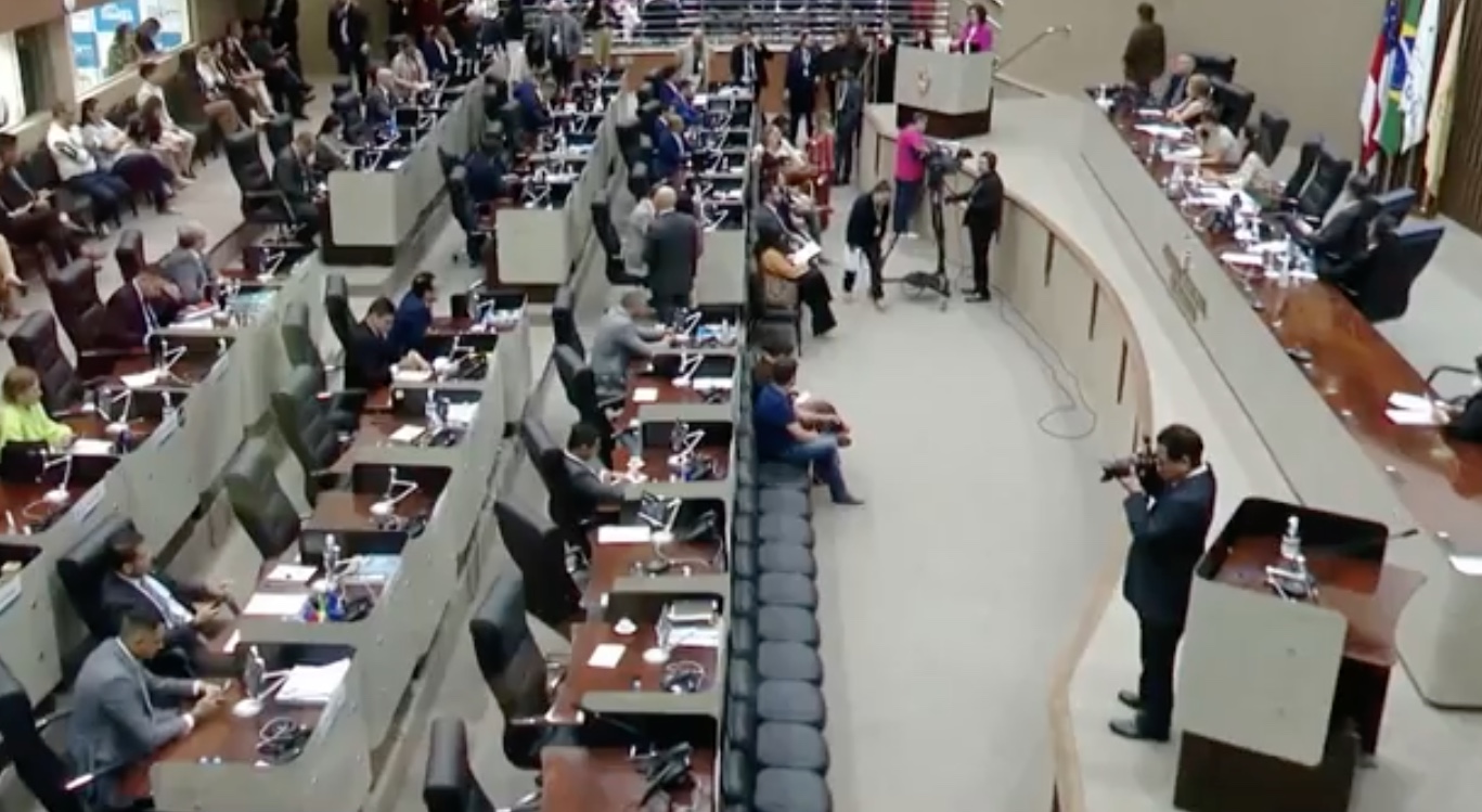 Proposta de reforma aumenta tempo de contribuição para servidores de Manaus