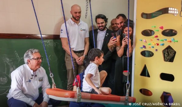 Ministério da Saúde adota teste de rotina para detecção precoce de TEA