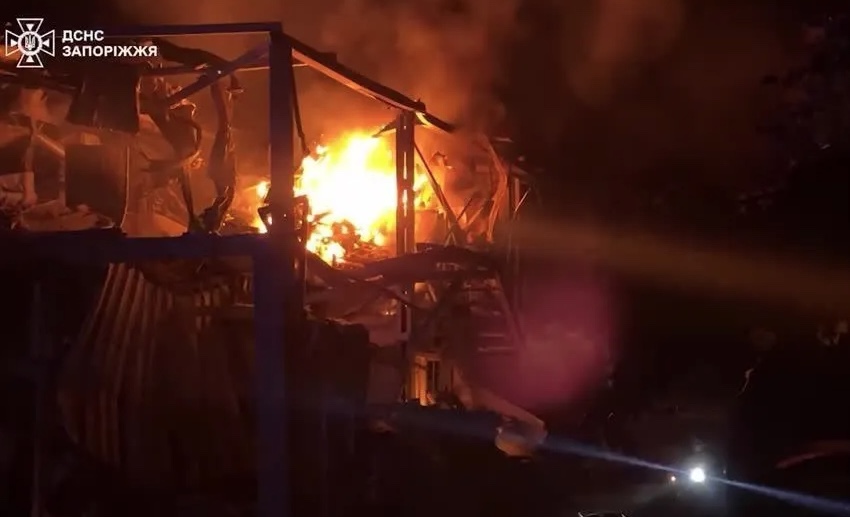 Rússia ataca Ucrânia com 115 drones e avança em três vilas no leste