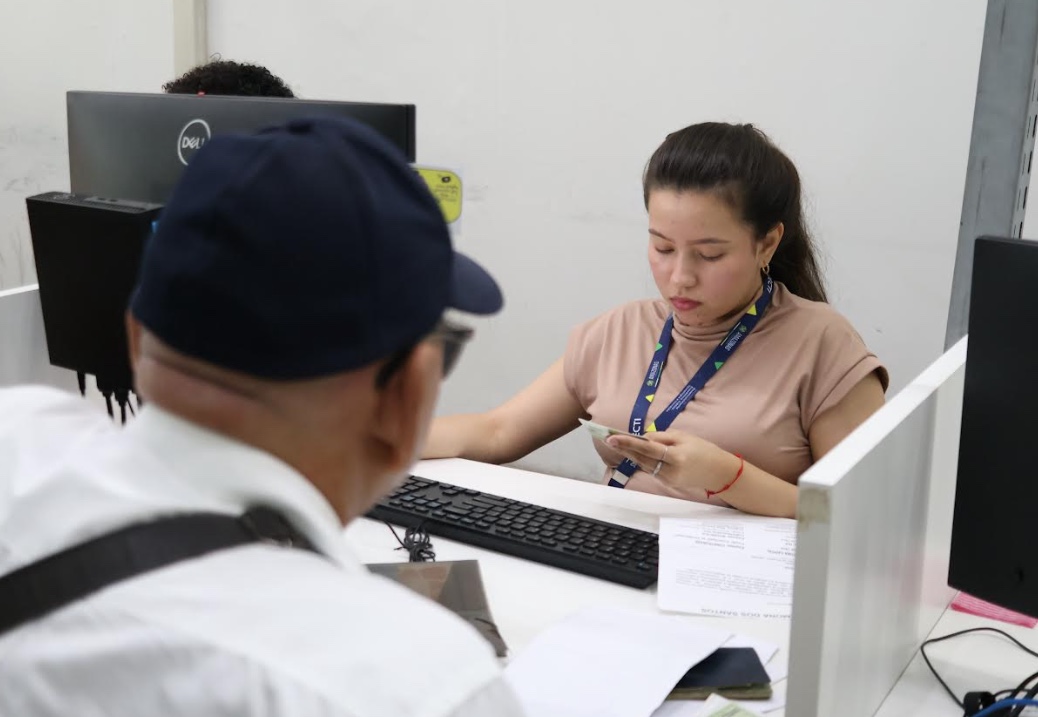 Vendedor, pedreiro e mais: confira vagas de emprego do Sine Amazonas