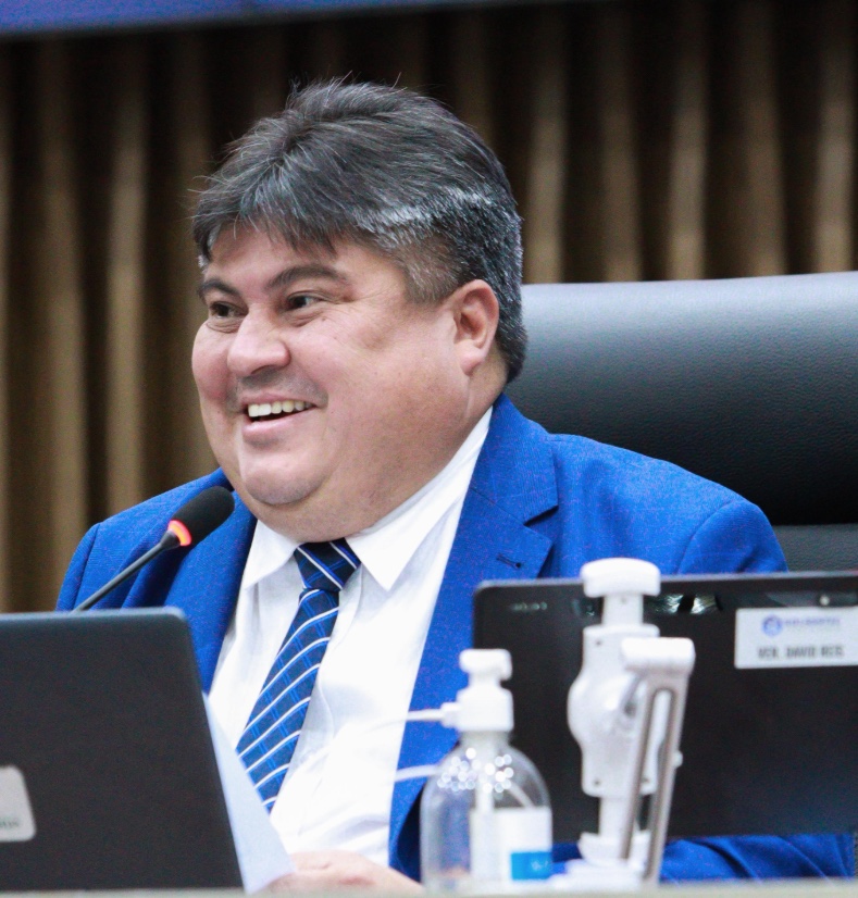 Parlamento é a casa do povo, diz presidente da CMM 