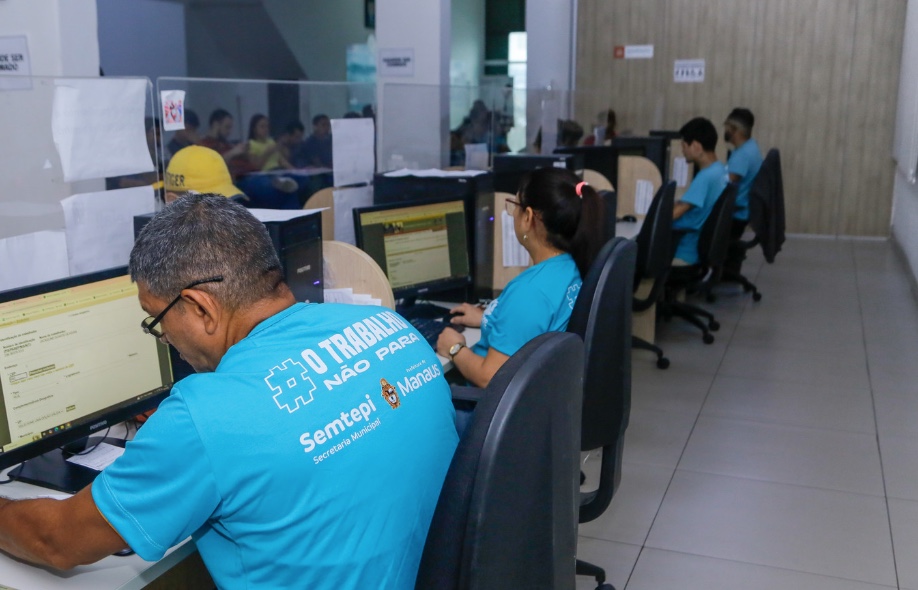 Mais de 300 vagas de emprego estão disponíveis no Sine Manaus; confira