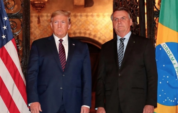 Trump ignora Bolsonaro em telefonema a Lula