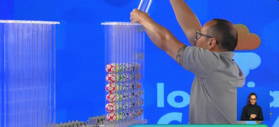 Concurso 2933 da Mega-Sena sorteia mais de R$ 3 milhões; veja dezenas