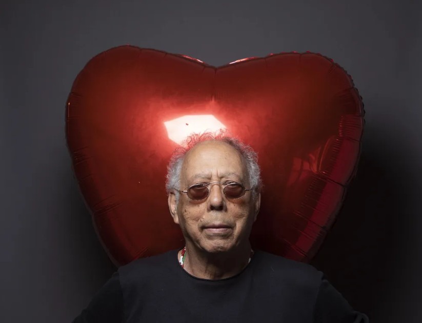 Jards Macalé, autor de "Vapor Barato", morre aos 82 anos no Rio