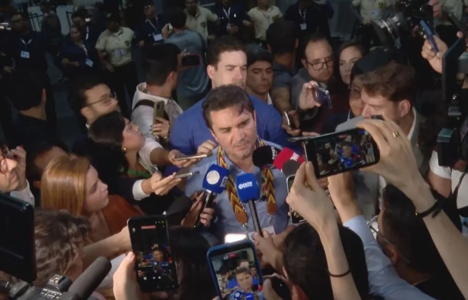 "Incêndio pode acontecer em qualquer lugar do mundo", diz ministro na COP30