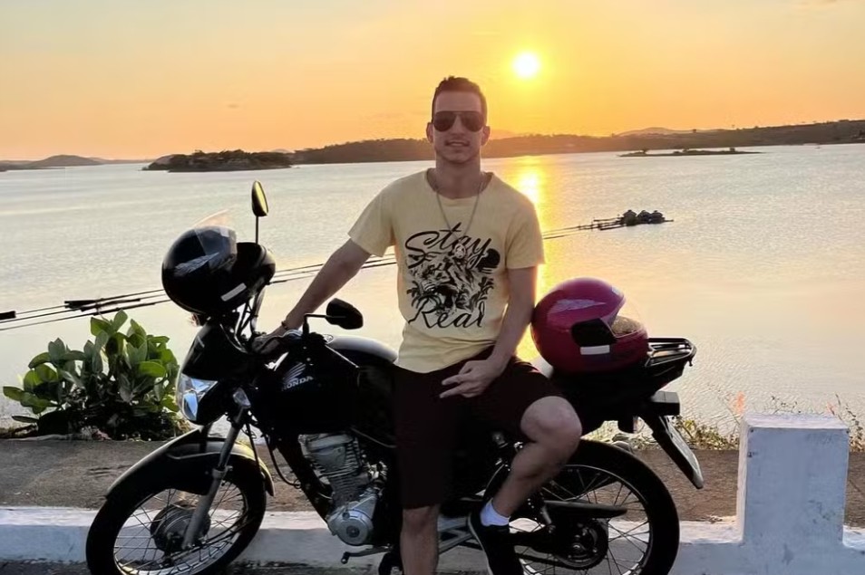 Noivo e pai morrem em acidente no dia do casamento na BR-104