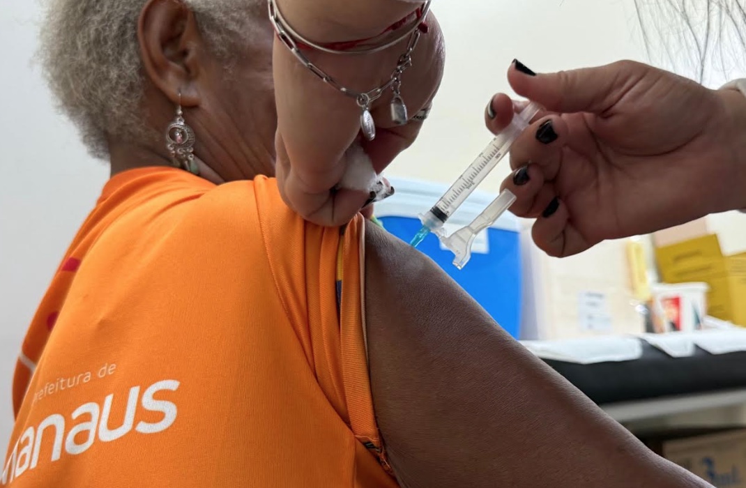 Manaus realiza 'Dia D' de vacinação contra a gripe neste sábado