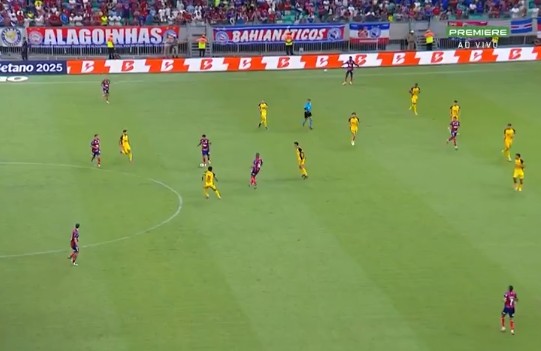 Triunfo tricolor: Bahia vence Sport e sonha com o G-5 do Brasileirão