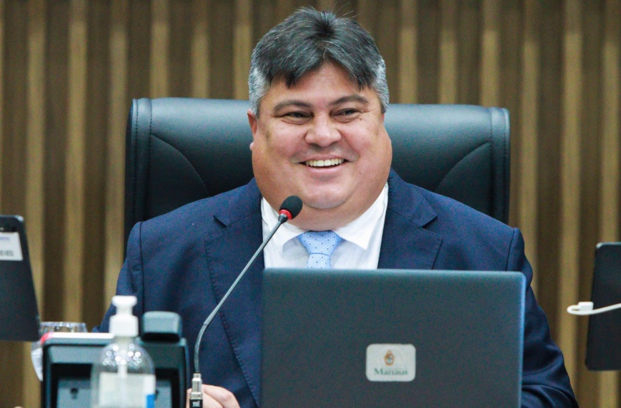 CMM divulga datas para pagamento do 13º e abono natalino aos servidores