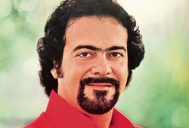 Morre Lindomar Castilho, voz do clássico "você é doida demais", aos 85 anos