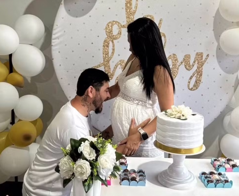 Grávida e bebê morrem após carro ser atingido por caminhão em MG