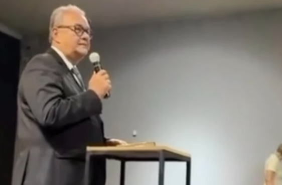 Samuel Câmara afasta pastor e provoca protestos de fiéis em igreja histórica de Belém