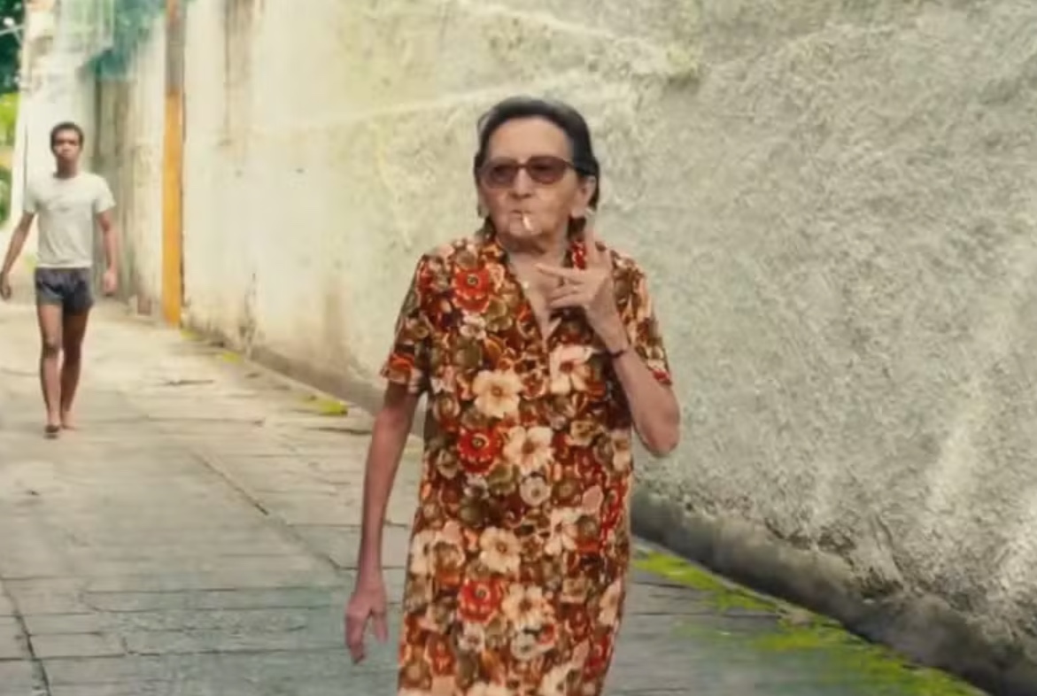 Cotada ao Oscar, Tânia Maria diz que parou de fumar após 65 anos de vício