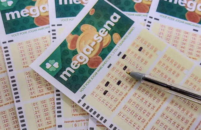 Com prêmio de R$ 20 milhões, Mega-Sena realiza sorteio nesta terça