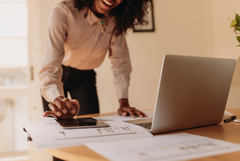 PL garante 30% de vagas para mulheres em conselhos de empresas públicas no Amazonas