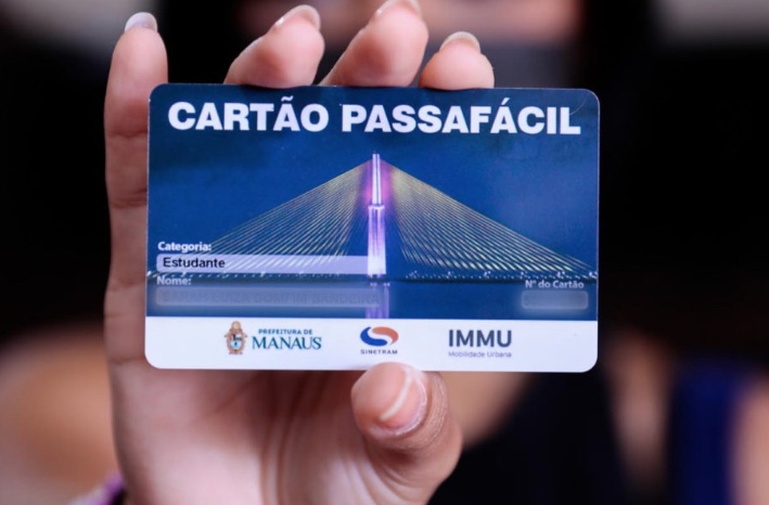 Estudantes de Manaus podem utilizar meia-passagem durante as férias