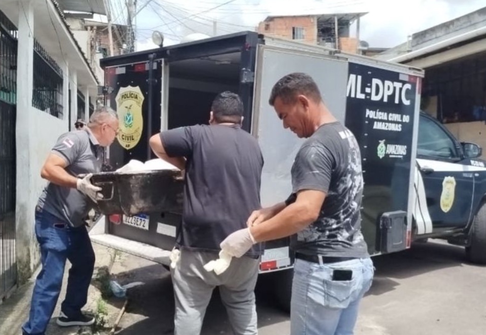 Irmão encontra idoso morto dentro de casa no bairro Petrópolis