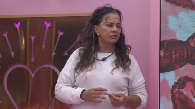 Solange e Sol Vega se unem contra "invasão" de Milena em quarto no BBB26