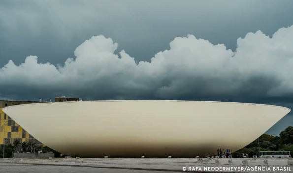 Termina hoje inscrições para concurso da Câmara dos Deputados