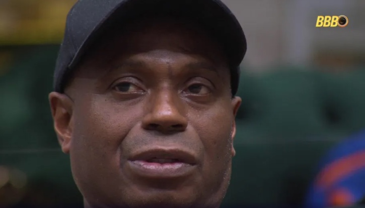 "Eu não aguento!": Capetinha desabafa após produção impedir desistência 