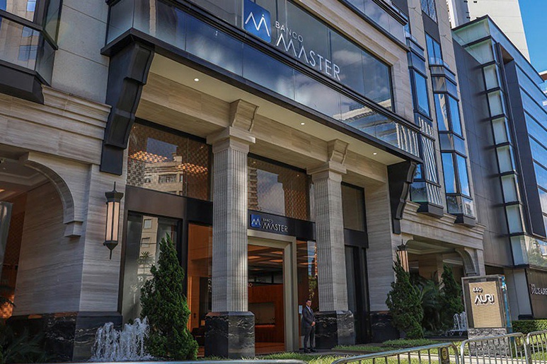 Amazonprev: Decisão suspende envio de consignados ao Banco Master