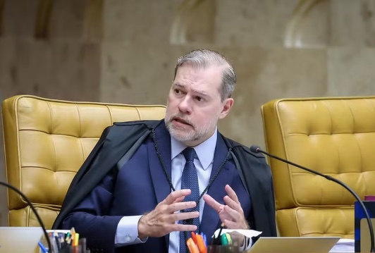 Toffoli manda PF enviar ao STF todo material periciado no caso Master