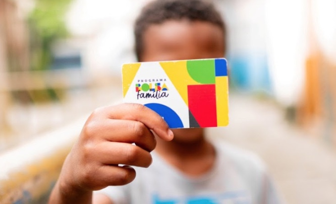 Bolsa Família chega a mais de 596,9 mil beneficiários do Amazonas