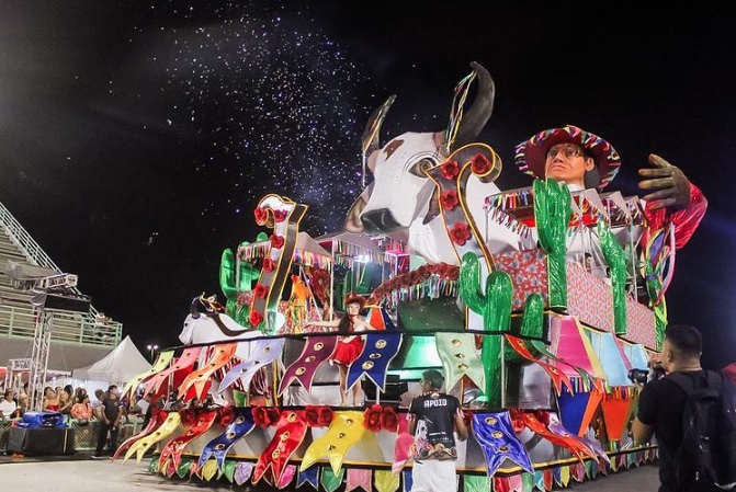 Grupo de Acesso A brilha na abertura do Carnaval de Manaus; veja fotos