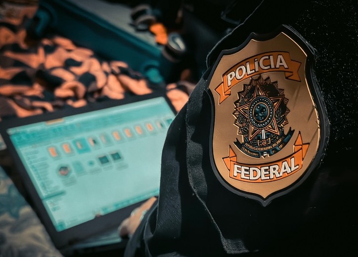 PF realiza leilão de veículos e embarcações apreendidos no Amazonas