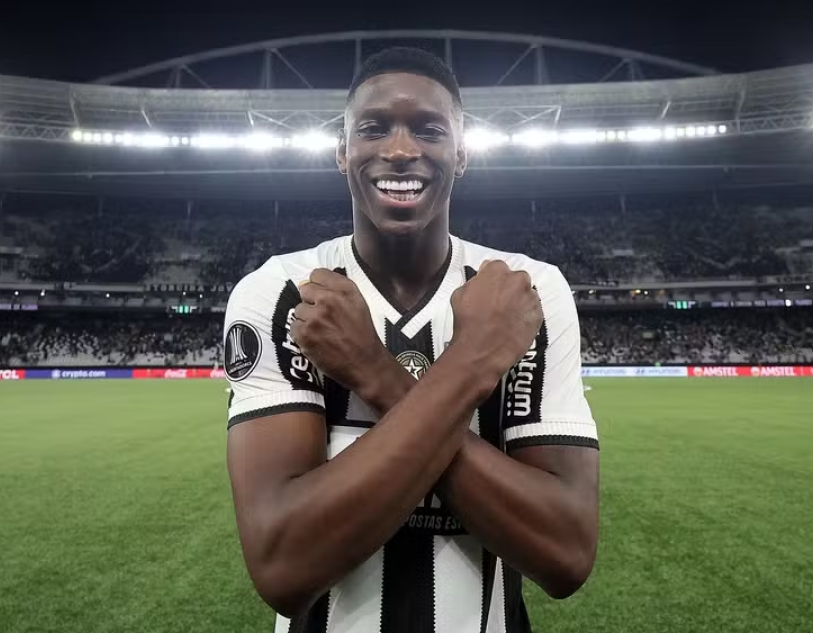 Botafogo deixa Atlético-MG irritado, vê Palmeiras colar e perde Luiz Henrique