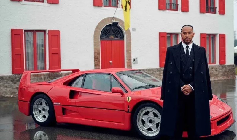 Hamilton diz que estar na Ferrari é um 'poder imensurável'