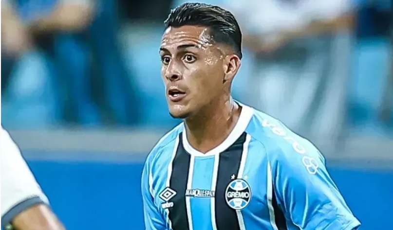Jogador do Grêmio responderá criminalmente após cuspir em policial