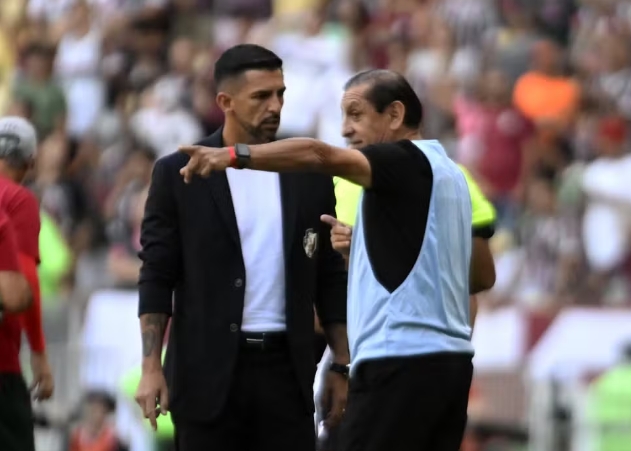 Vasco encaminha retorno de Ramón Díaz dois meses após saída