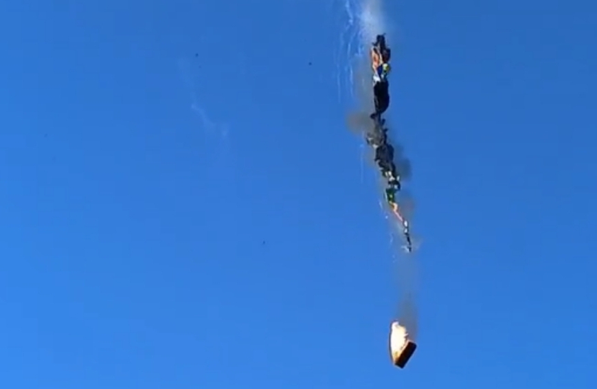 'A gente viu duas pessoas caírem', diz testemunha de queda de balão em SC