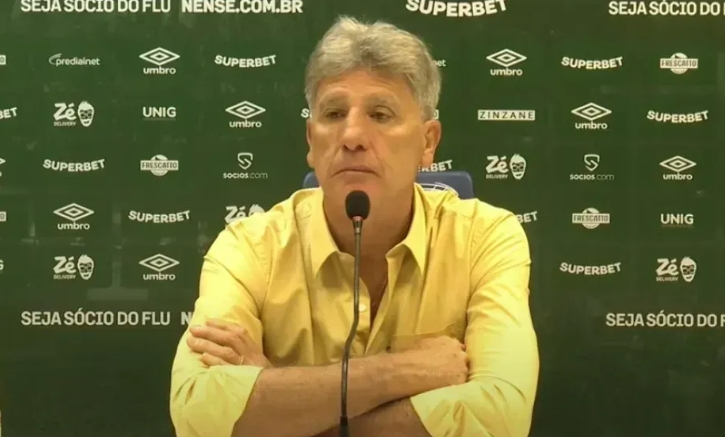 Renato Gaúcho, do Fluminense, bate boca com jornalista; confira