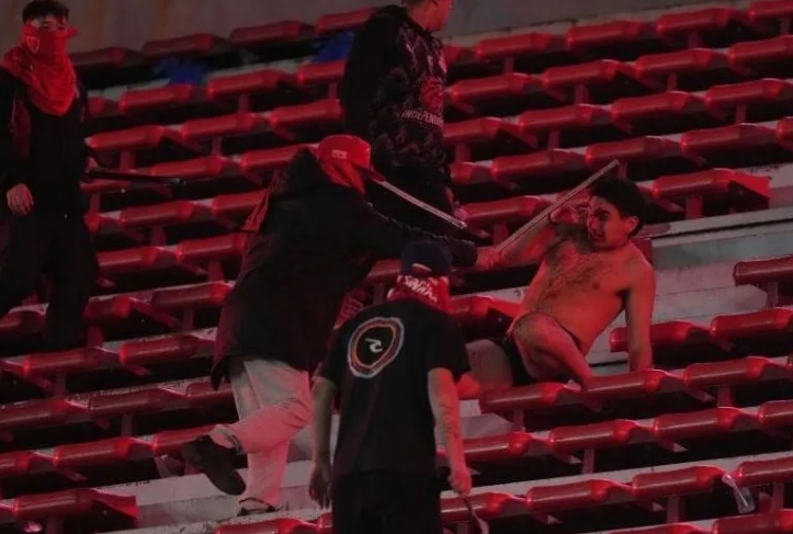 Selvageria em jogo da Sul-Americana tem detidos e feridos